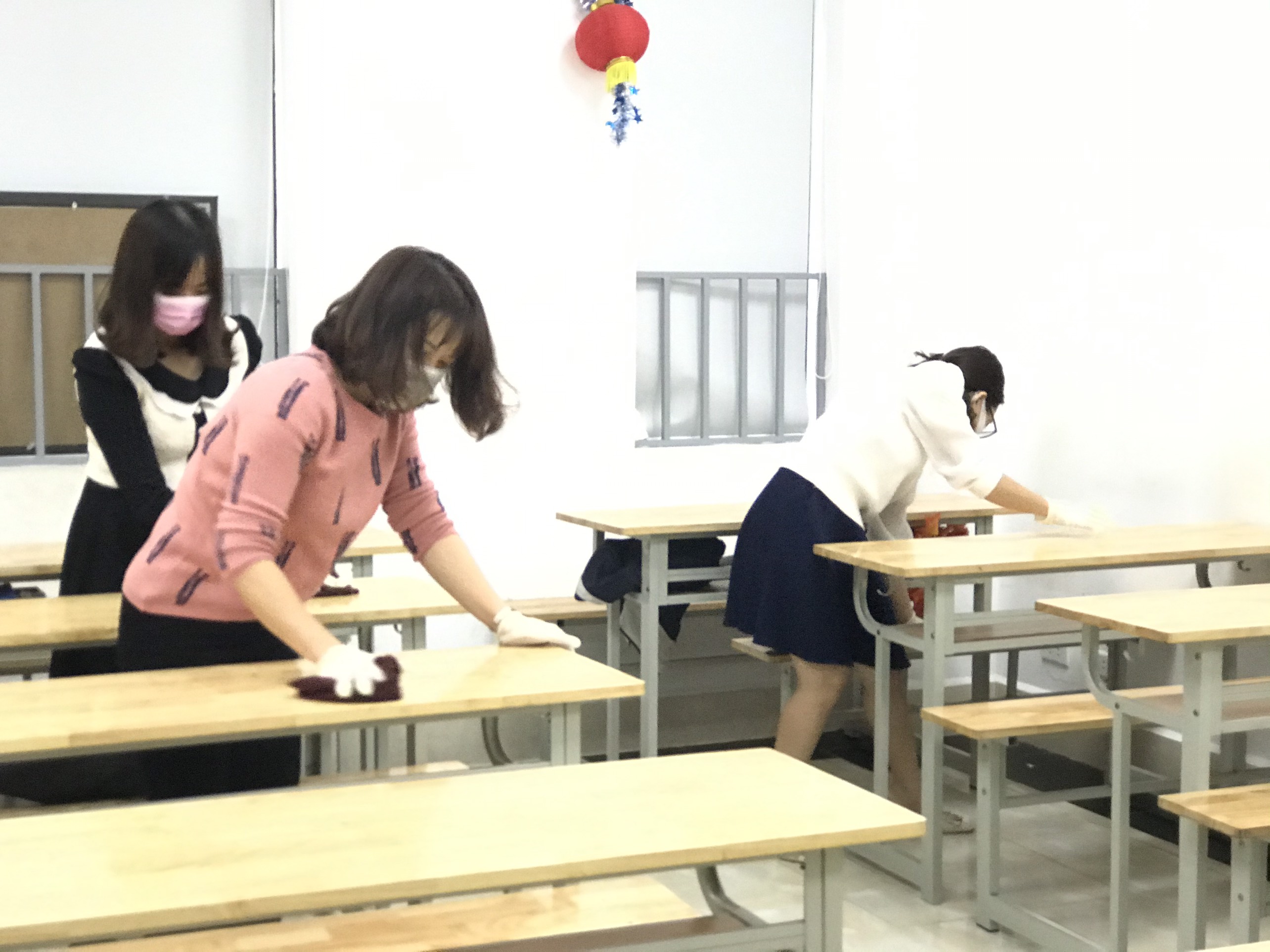 Toàn bộ giáo viên trường THPT Lương Văn Can tham gia phòng dịch corona